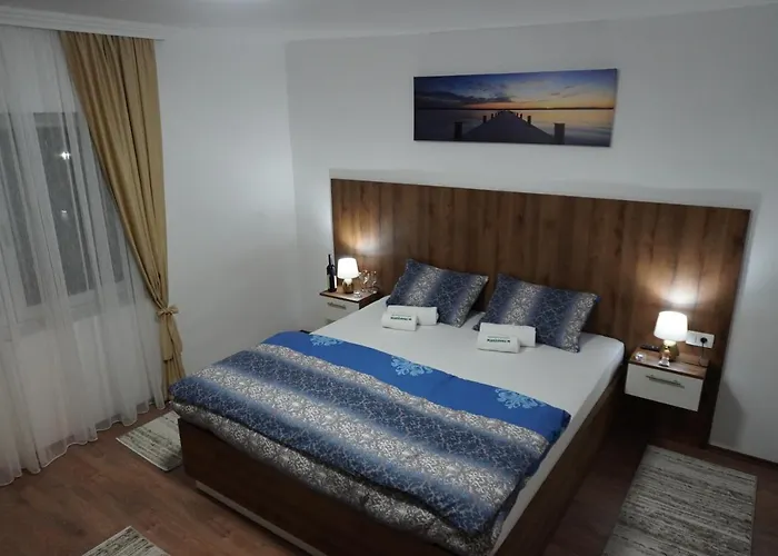 Apartments Manitovac M